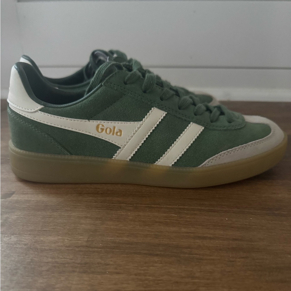Gola sneakers